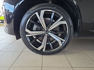 Car image 38