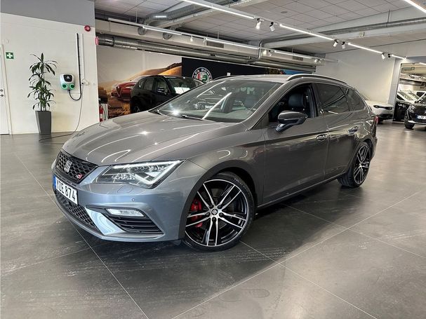 Seat Leon ST 2.0 TSI Cupra 300 4DRIVE 221 kW image number 1