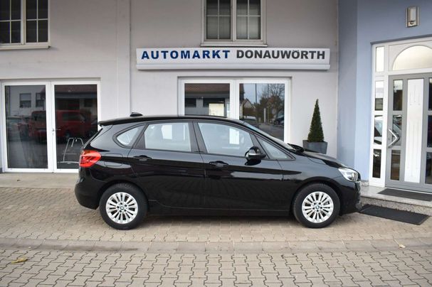 BMW 218i Advantage 103 kW image number 6