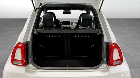 Car image 10