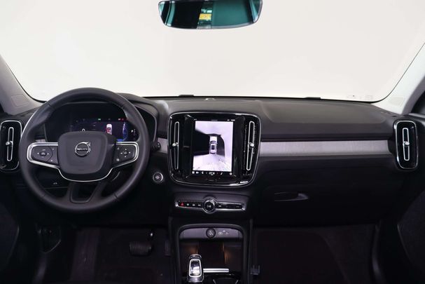 Volvo XC40 B3 Plus Dark 120 kW image number 23