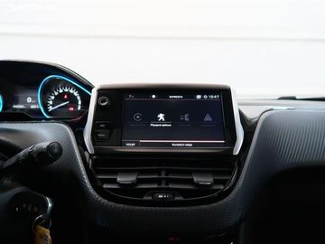 Car image 24