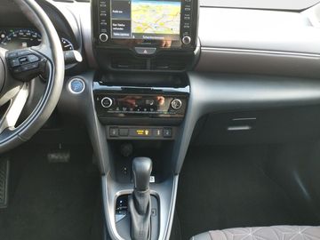 Car image 14