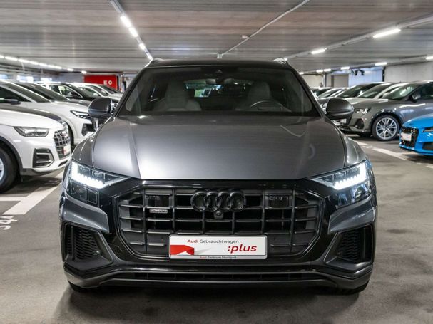 Audi Q8 55 TFSIe S-line 280 kW image number 12