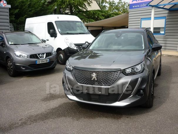 Peugeot 2008 PureTech 130 Allure 96 kW image number 11