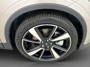 Car image 37
