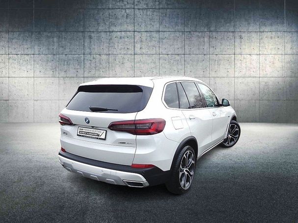 BMW X5 45e xDrive 290 kW image number 3