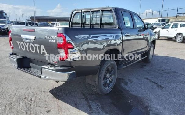 Toyota Hilux Cab 108 kW image number 9