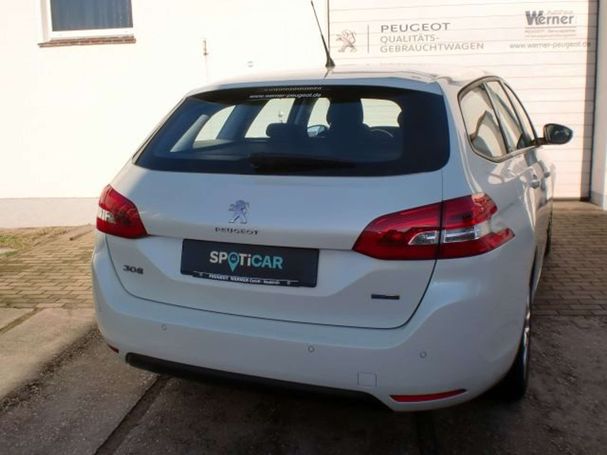 Peugeot 308 SW PureTech 130 EAT6 96 kW image number 11