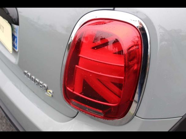 Mini Cooper SE Essential 137 kW image number 6