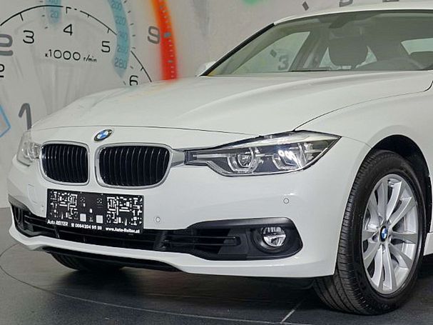 BMW 320i 135 kW image number 26