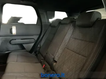 Car image 29