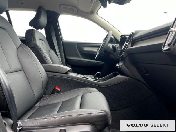 Volvo XC40 120 kW image number 9