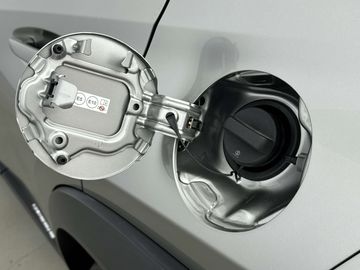 Car image 37