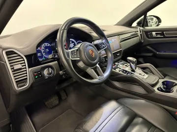 Car image 50