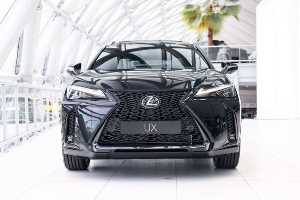 Lexus UX 250h 135 kW image number 26