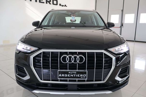 Audi Q3 35 TDI S tronic Advanced Business 110 kW image number 2