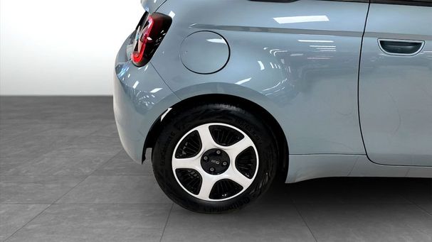 Fiat 500 e 42 kWh 88 kW image number 9