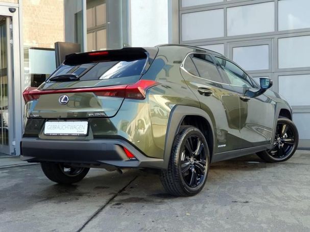 Lexus UX 250h 135 kW image number 2