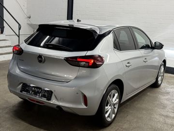 Car image 27