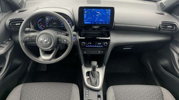 Toyota Yaris Cross 1.5 Hybrid CVT 85 kW image number 2