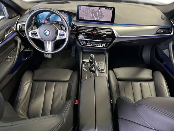 BMW 520d Touring 140 kW image number 16