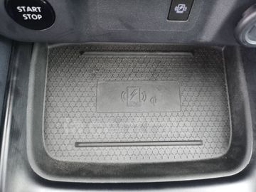 Car image 37