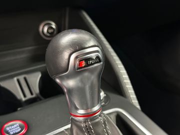 Car image 37