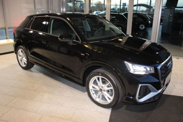 Audi Q2 35 TFSI S tronic S-line 110 kW image number 3