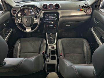 Car image 11