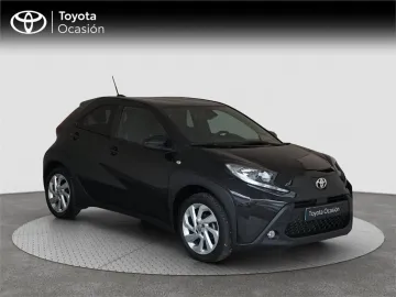 Car image 19
