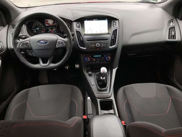 Ford Focus 1.5 EcoBoost ST-Line 134 kW image number 8