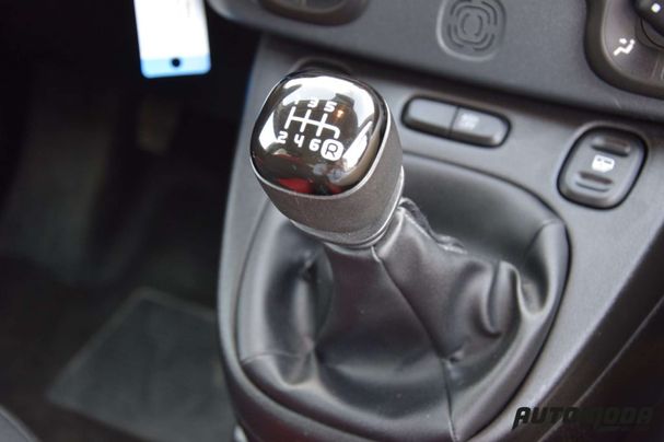 Fiat Panda 1.0 Hybrid 51 kW image number 11