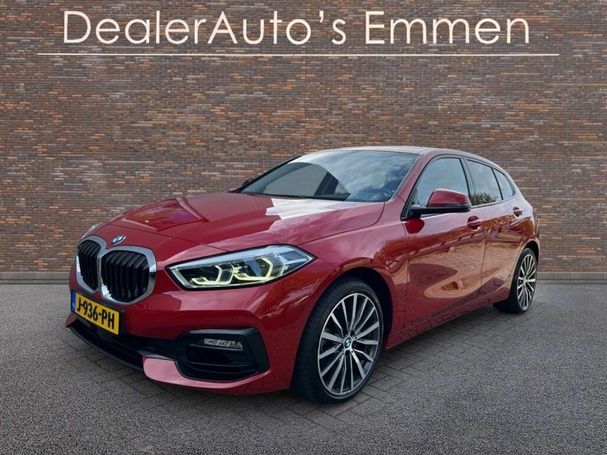 BMW 118i 103 kW image number 1