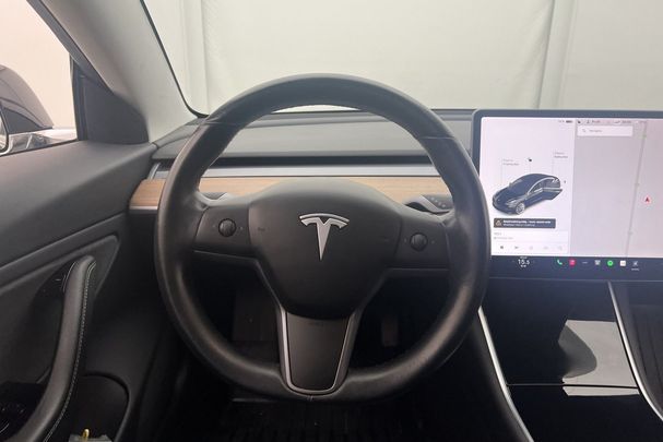 Tesla Model 3 Long Range AWD 324 kW image number 14