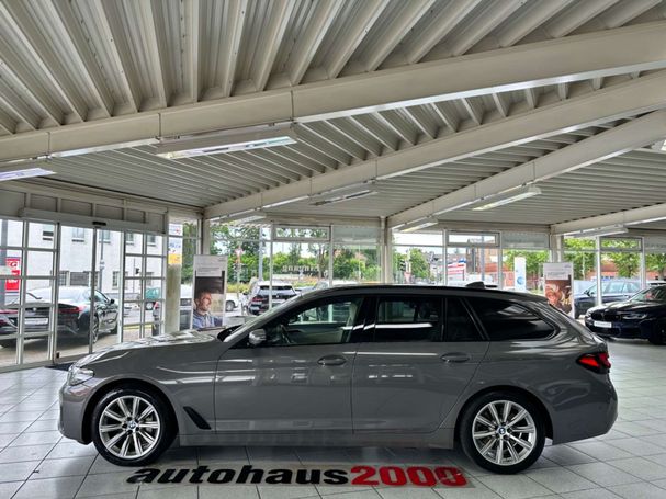 BMW 540i Touring xDrive 245 kW image number 4