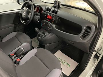 Car image 20