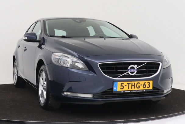 Volvo V40 T3 110 kW image number 12