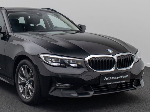 BMW 320d Touring xDrive 140 kW image number 21