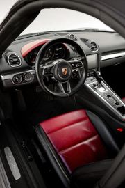 Car image 33