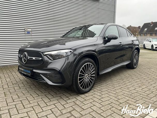 Mercedes-Benz GLC 300 e AMG 230 kW image number 1