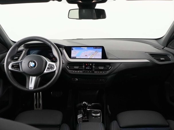 BMW 118i 100 kW image number 12