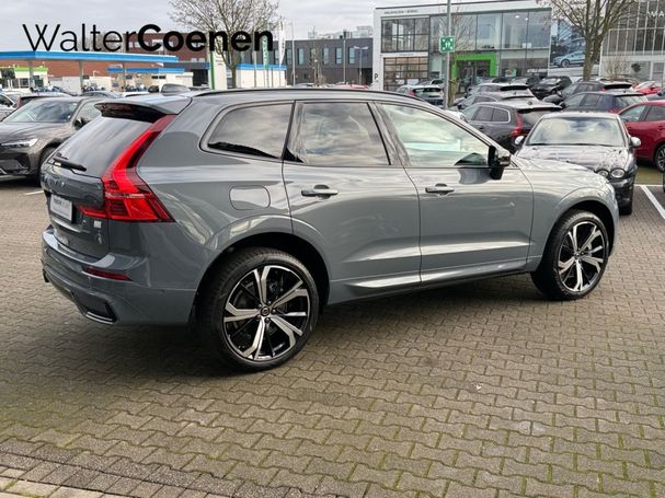 Volvo XC60 Plug-in Hybrid T6 Plus Dark AWD 293 kW image number 2