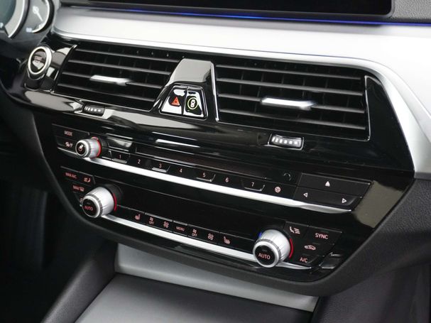 BMW 530 e 185 kW image number 30