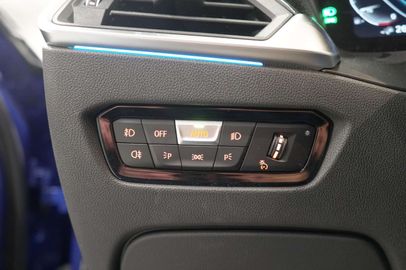 Car image 41