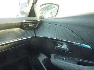 Car image 33