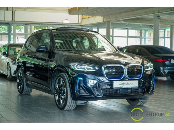 BMW iX3 Impressive 210 kW image number 3