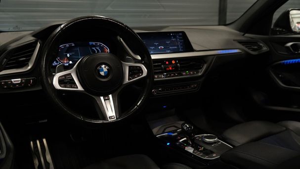 BMW 120d xDrive M Sport 140 kW image number 24