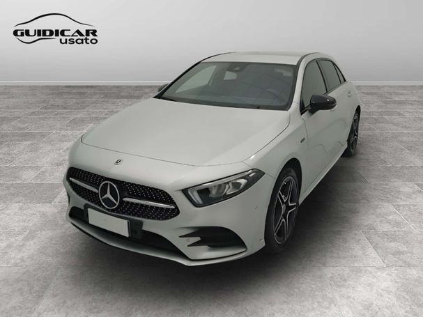 Mercedes-Benz A 250 e PHEV 160 kW image number 1