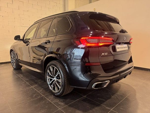 BMW X5 xDrive 210 kW image number 2